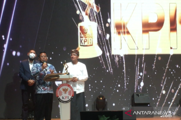 KPI berikan penghargaan Anugerah KPI 2020 kepada Wali Kota Banda Aceh