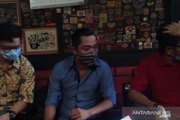 Pengacara Waroeng Brothers bantah lakukan pemukulan kepada lurah