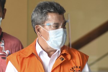 KPK Tahan Johan Anwar