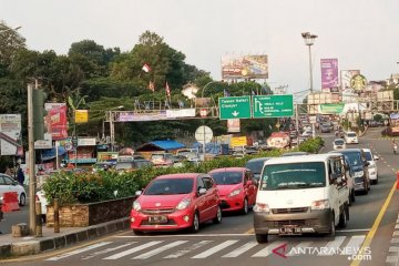 Jalur Puncak Bogor ditutup selama 12 jam pada malam Tahun Baru 2021