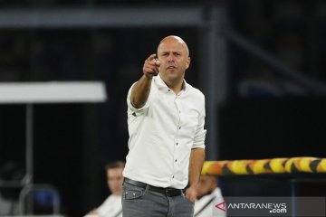 Feyenoord umumkan Arne Slot pengganti Dick Advocaat di musim depan
