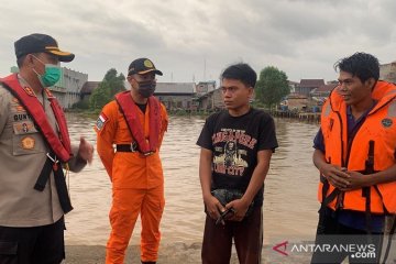 Tim SAR temukan korban selamat yang hilang saat tabrakan kapal