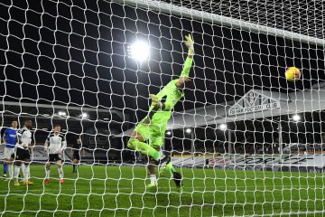 Fulham tertolong VAR saat seri 0-0 melawan Brighton