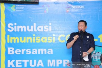 Ketua MPR tinjau simulasi vaksinasi COVID-19 di Makassar