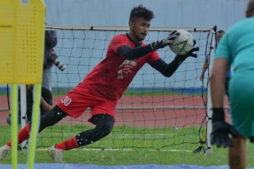 Kiper Persib bertekad buktikan kualitas di hadapan Shin Tae-yong