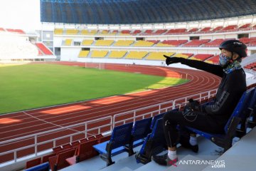 Ganjar minta manajemen-suporter PSIS bersabar terkait Stadion Jatidiri