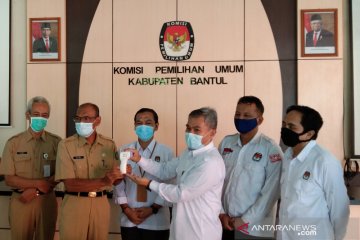 KPU Bantul hibahkan ribuan thermo gun ke Pemkab