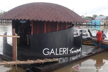 Banjarmasin tambah objek wisata galeri terapung dan rumah lanting