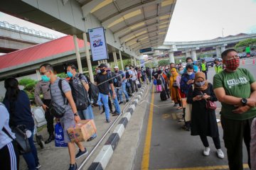 Pemberlakuan Tes Cepat Antigen di Bandara