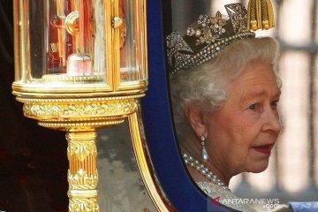 Ratu Elizabeth perdana tampil di depan publik sejak wawancara Oprah