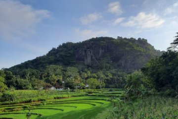 Gunung Api Nglanggeran Gunung Kidul ditutup pada malam Tahun Baru 2021