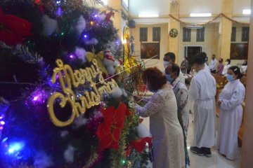 Misa malam Natal di Banda Aceh