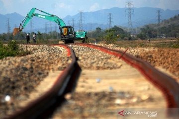 Pembangunan rel kereta Kalteng diharapkan terlaksana 2021