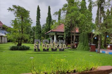 Ruang isolasi COVID-19 RSUD Sidoarjo penuh