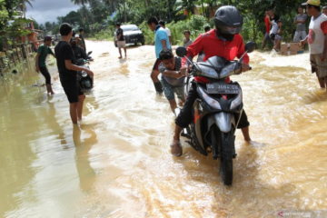 BMKG: Potensi banjir bandang terjadi di Konawe, Konut hingga Kolut