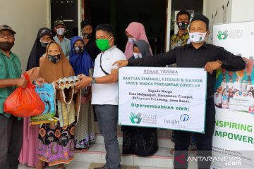 YIIM bagikan bantuan untuk masyarakat pelosok yang terdampak COVID-19