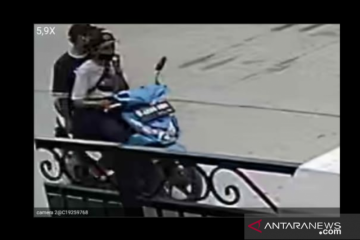 Pelaku penggelapan motor di Tambora Jakbar lompat dari flyover