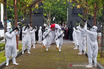 Sepekan, Prof Muladi meninggal hingga timsus pelanggaran HAM dibentuk