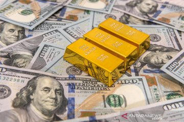 Harga emas naik 10,5 dolar setelah "greenback" jatuh ke terendah