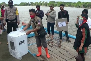 Ini cara pendistribusian logistik pilkada ke lokasi rawan di Pekalongan