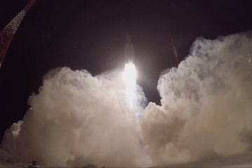 Rusia sukses uji coba peluncuran roket pengangkut Angara-A5