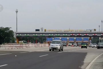 Jasa Marga prediksi arus puncak kendaraan di tol Cikampek terjadi h-1 Natal