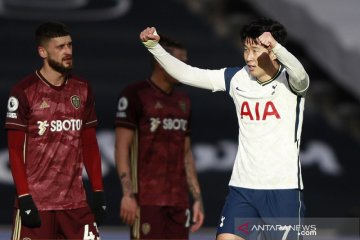 Mourinho bertemu santapan matang saat Tottenham lahap Leeds 3-0