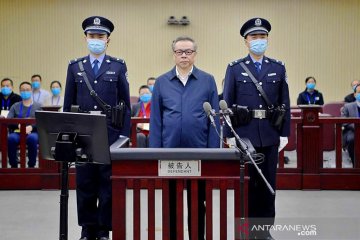 Mantan dirut pengelolaan aset China dijatuhi hukuman mati