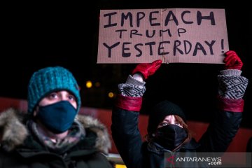 Donald Trump didesak mundur usai kerusuhan di Capitol Hill