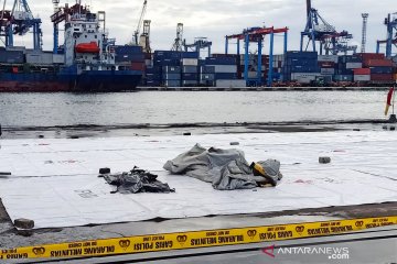 Tim SAR Sriwijaya SJ-182 temukan jenazah dalam lima kantong