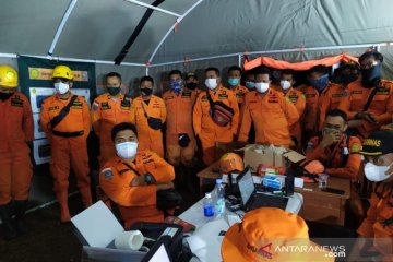 27 orang dilaporkan masih dinyatakan hilang dalam longsor Sumedang