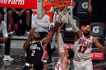 Kawhi Leonard komandoi Clippers jinakkan Bulls 130-127