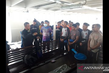 Korpolairud perluas areal pencarian korban Sriwijaya Air