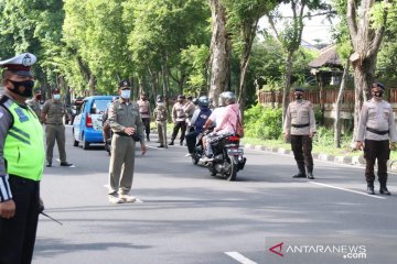 PPKM dan Bali berjibaku lawan COVID-19