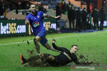 Piala FA: West Ham United kalahkan Stockport County 1-0