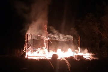 Polres Mamberamo Tengah kejar pelaku pembakaran posyandu di Desa Taria