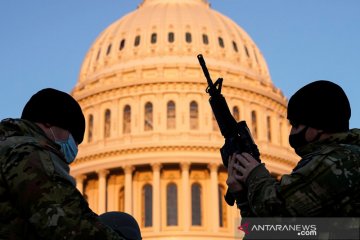 Pasukan Garda Nasional AS berjaga di Capitol Hill