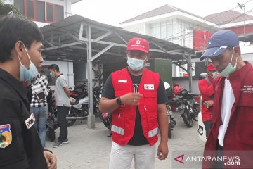 PMI Sulteng kirim relawan dan ambulance ke Sulbar