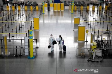 Filipina perpanjang larangan perjalanan 10 negara, termasuk Indonesia
