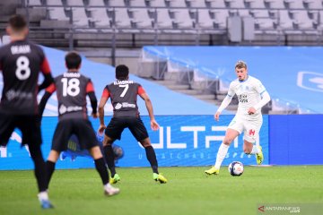 Marseille dipecundangi tim juru kunci Nimes 2-1