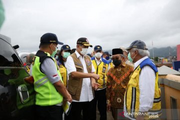 Kepala BNPB minta warga Mamuju tak percaya hoaks terkait gempa Sulbar