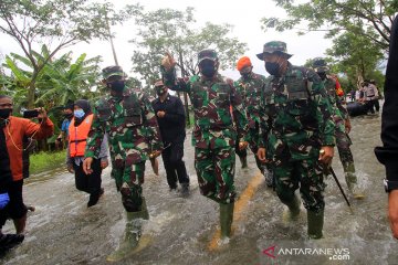 Panglima TNI Tinjau Lokasi Banjir di Kalsel