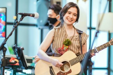 Terjun ke dunia musik, Tissa Biani rilis lagu "Bahagia Sama Kamu"