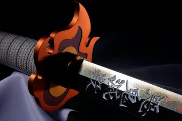 Pedang Rengoku di "Kimetsu no Yaiba" dibuat replikanya