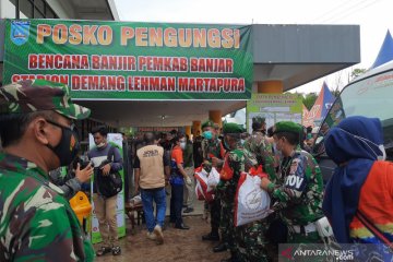 Bantuan presiden disalurkan untuk warga terdampak banjir di Kalsel