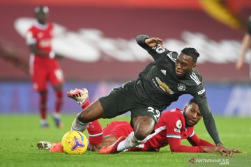 Jose Mourinho dikabarkan ingin boyong Aaron Wan-Bissaka ke AS Roma