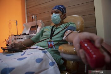 Donor Plasma Konvalesen di PMI Palembang