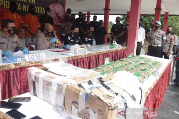 Polda Kepulauan Riau ungkap kasus 46 kg sabu-sabu