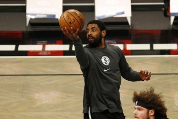 Kyrie Irving sudah bisa perkuat lagi Nets