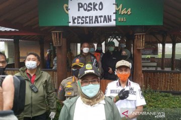 Cegah kerumunan, Pemkab Bogor bagi pengungsi Gunung Mas ke lima lokasi